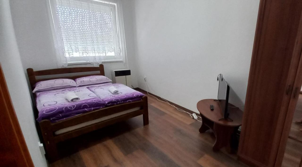 Ildimagdi Apartman Hajduszoboszlo Ngoại thất bức ảnh